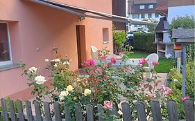 BnB LES OISEAUX, chez Lidia, 26m2 à 44m2, 2ème étage